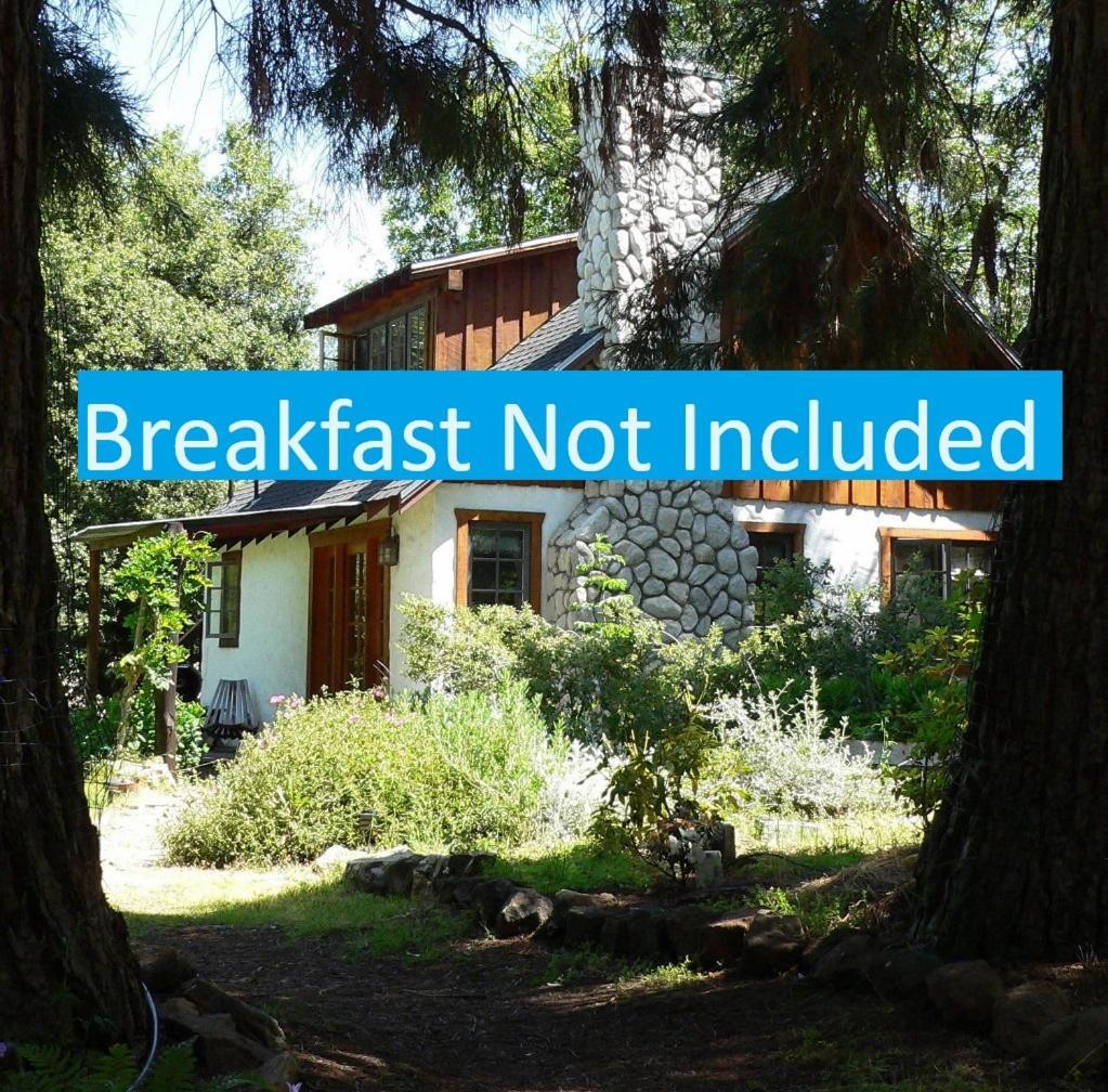 Yosemite Rose Bed And Breakfast グローヴランド エクステリア 写真